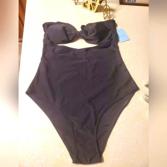 Swimsuit. womens bathing suit. Black one peice cupshe swimsuit - Picture 1 of 7